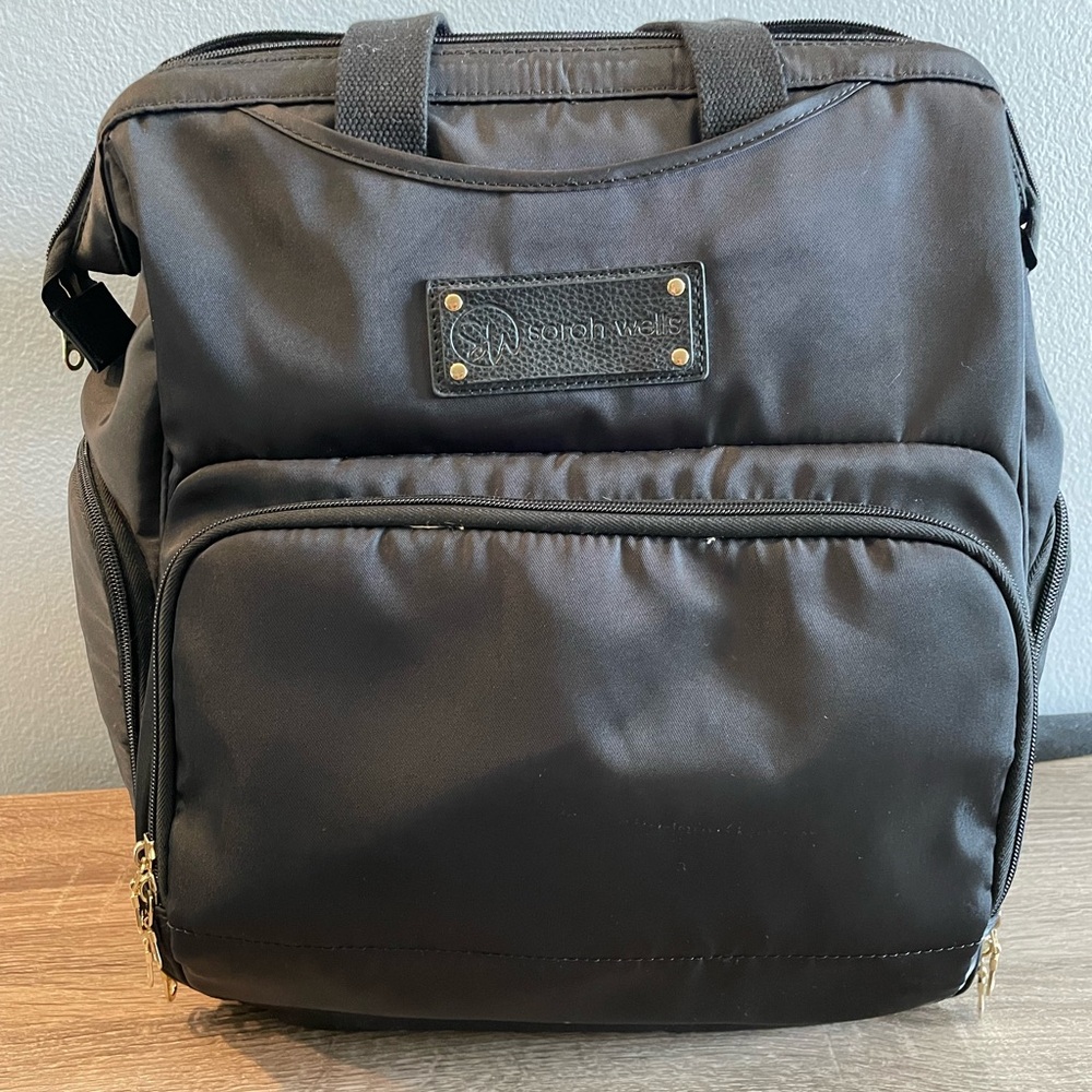 Sarah Wells Norah Backpack pumping bag black